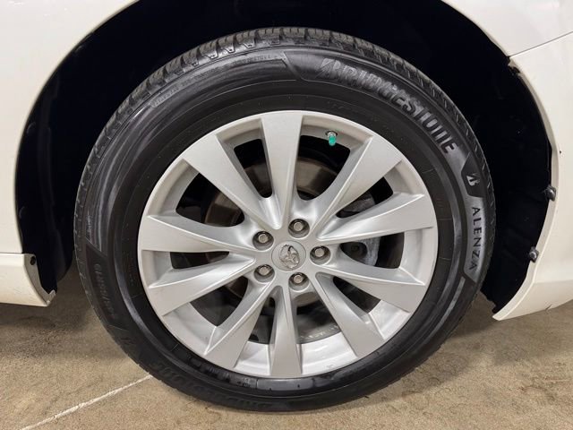 Used 2015 Toyota Venza LE AWD/4WD image 33