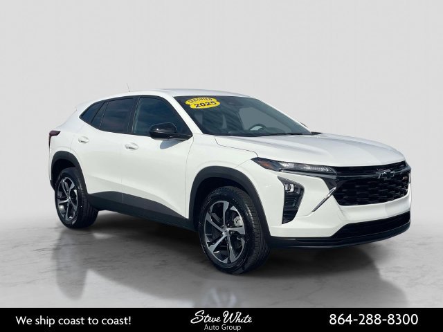 Used 2025 Chevrolet Trax RS w/ Driver Confidence Package
