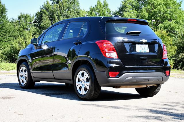 Used 2017 Chevrolet Trax LS FWD image 5