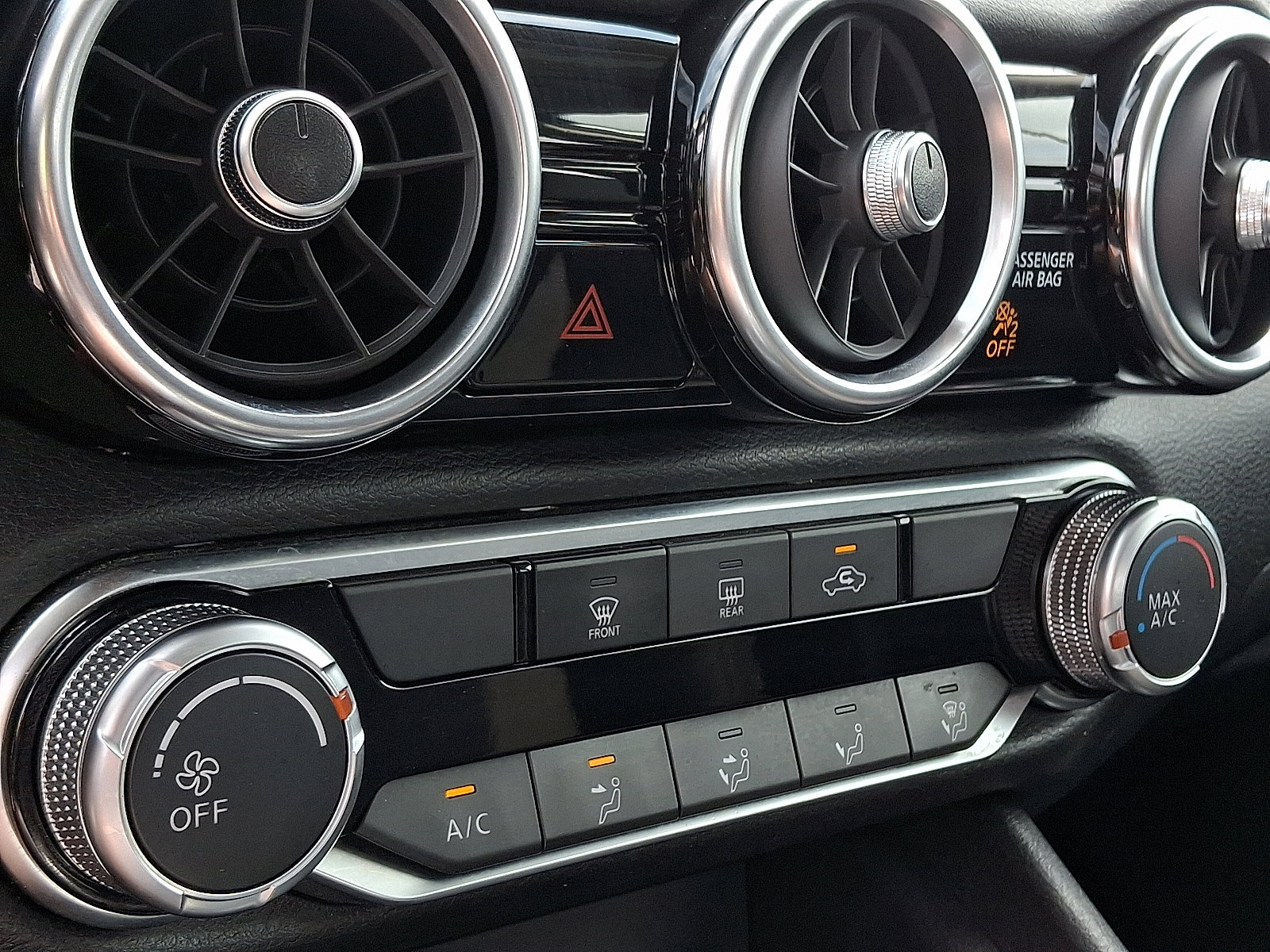 Used 2023 Nissan Sentra SV image 16