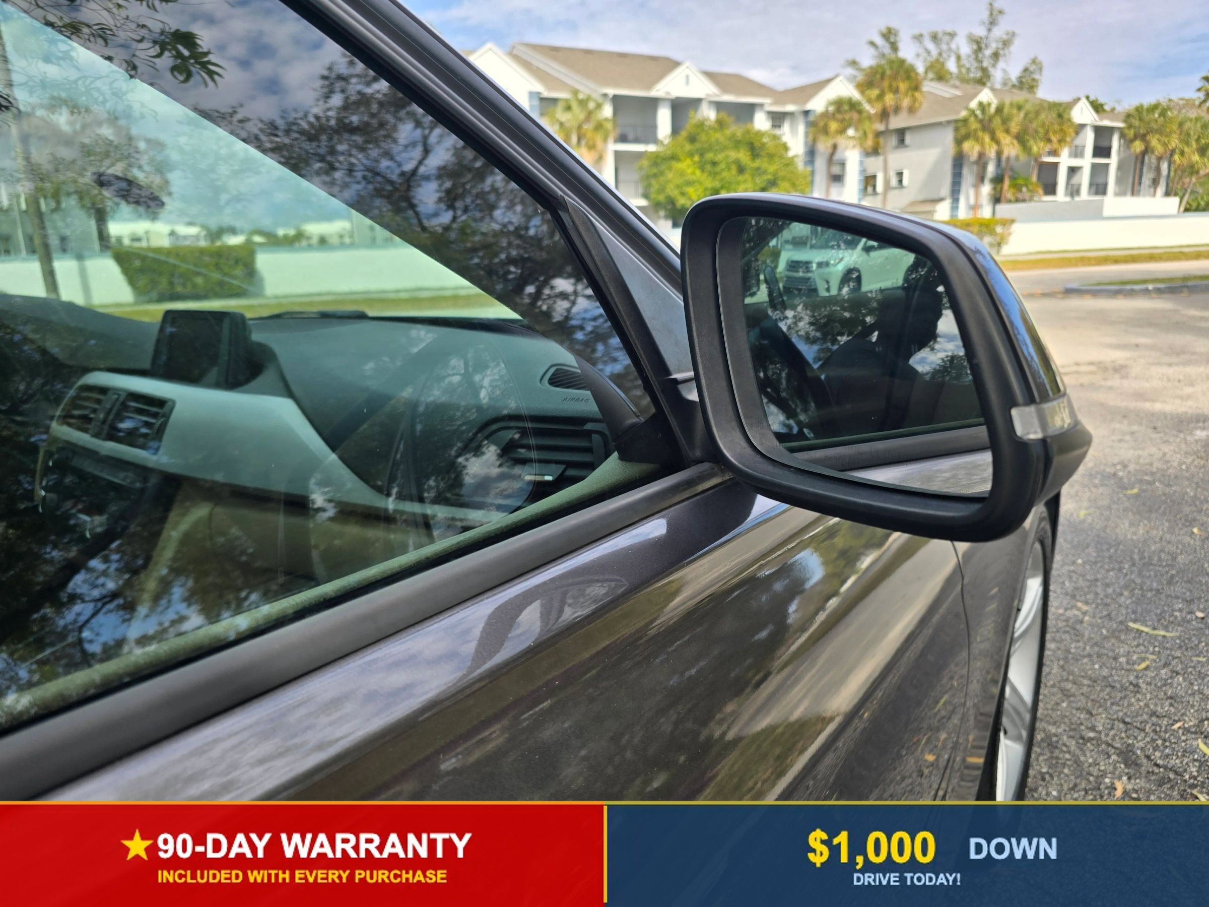 Used 2014 BMW 320i Sedan image 14