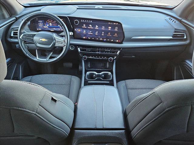 Used 2024 Chevrolet Traverse LT image 18