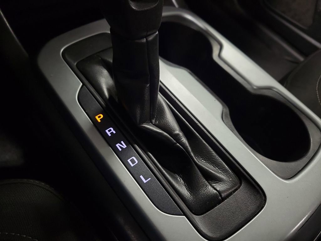 Used 2019 Chevrolet Colorado LT image 16