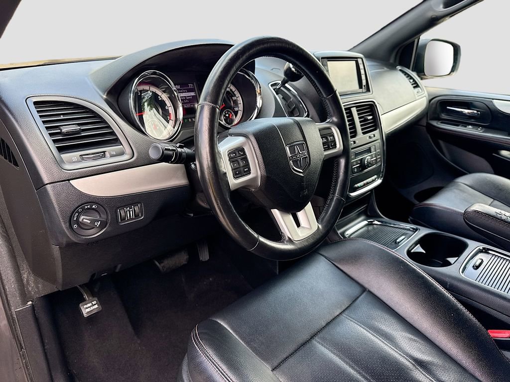Used 2019 Dodge Grand Caravan GT image 10