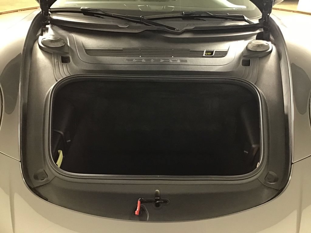 Certified 2017 Porsche 911 Carrera 4 AWD/4WD image 17