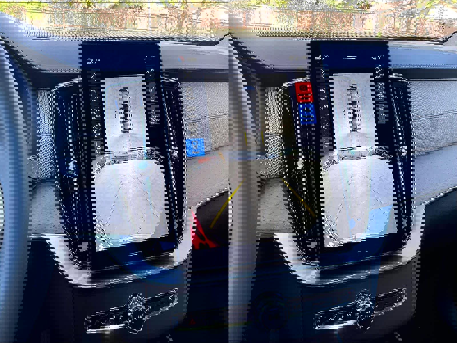 New 2026 Volvo XC90 B5 Plus w/ Protection Package image 20