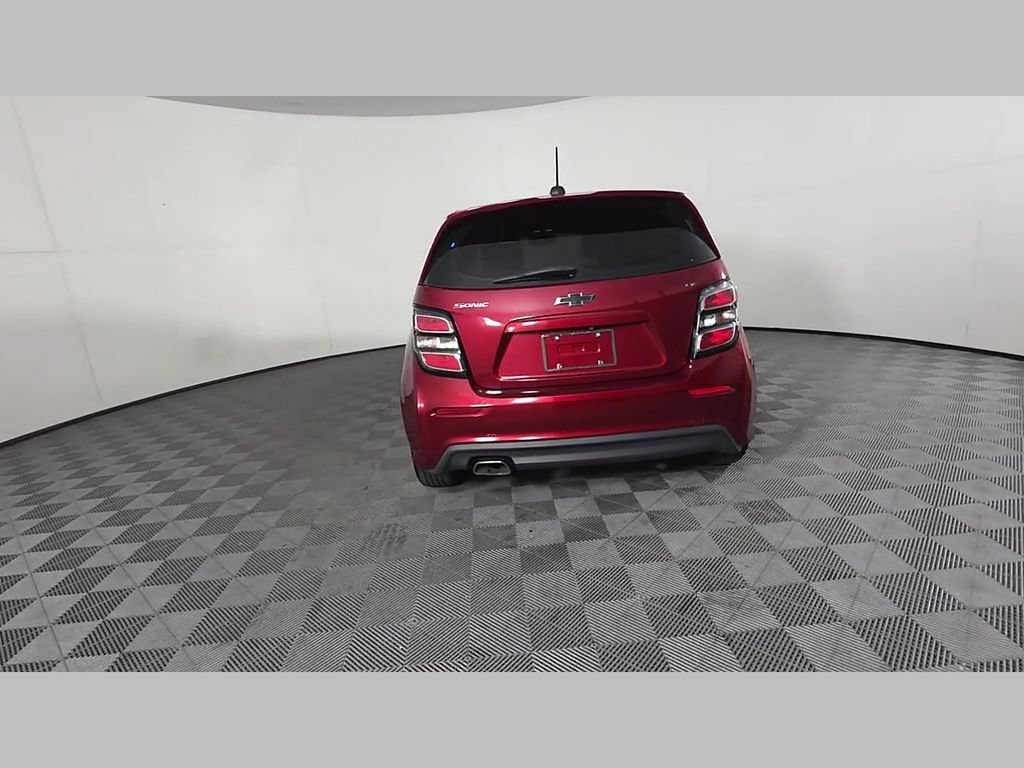 Used 2018 Chevrolet Sonic LT w/ Convenience Package FWD image 50