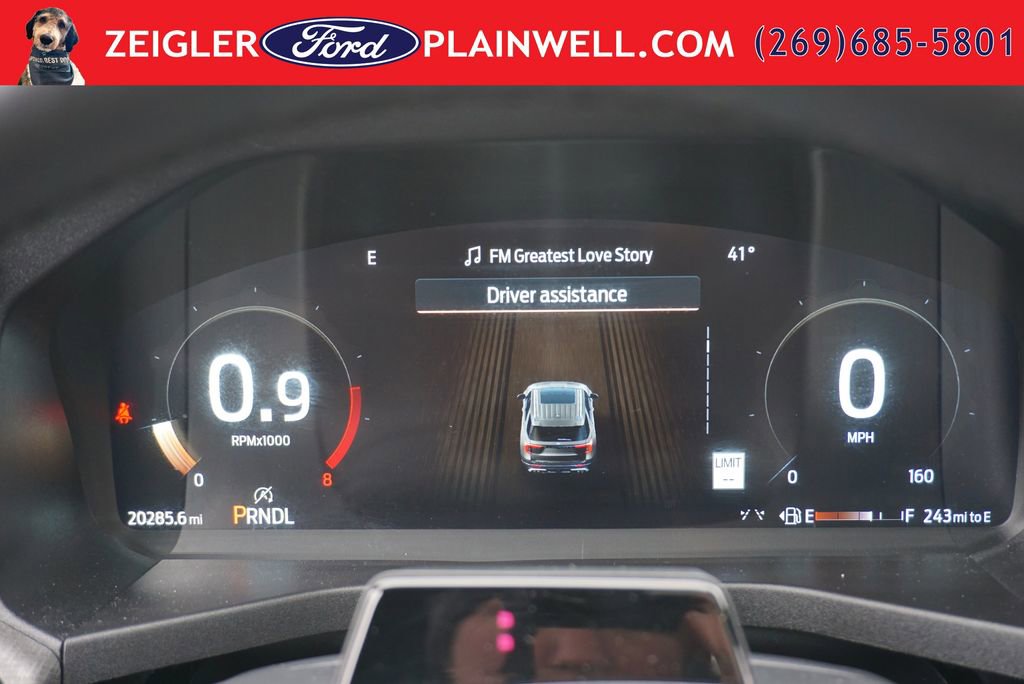 Used 2025 Ford Explorer Platinum w/ LUX Leather Package AWD/4WD image 33