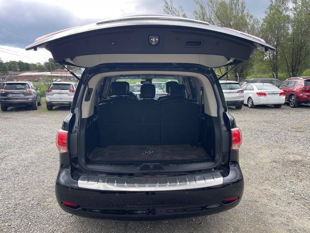 Used 2017 INFINITI QX80 4WD w/ Driver Assistance Package image 30
