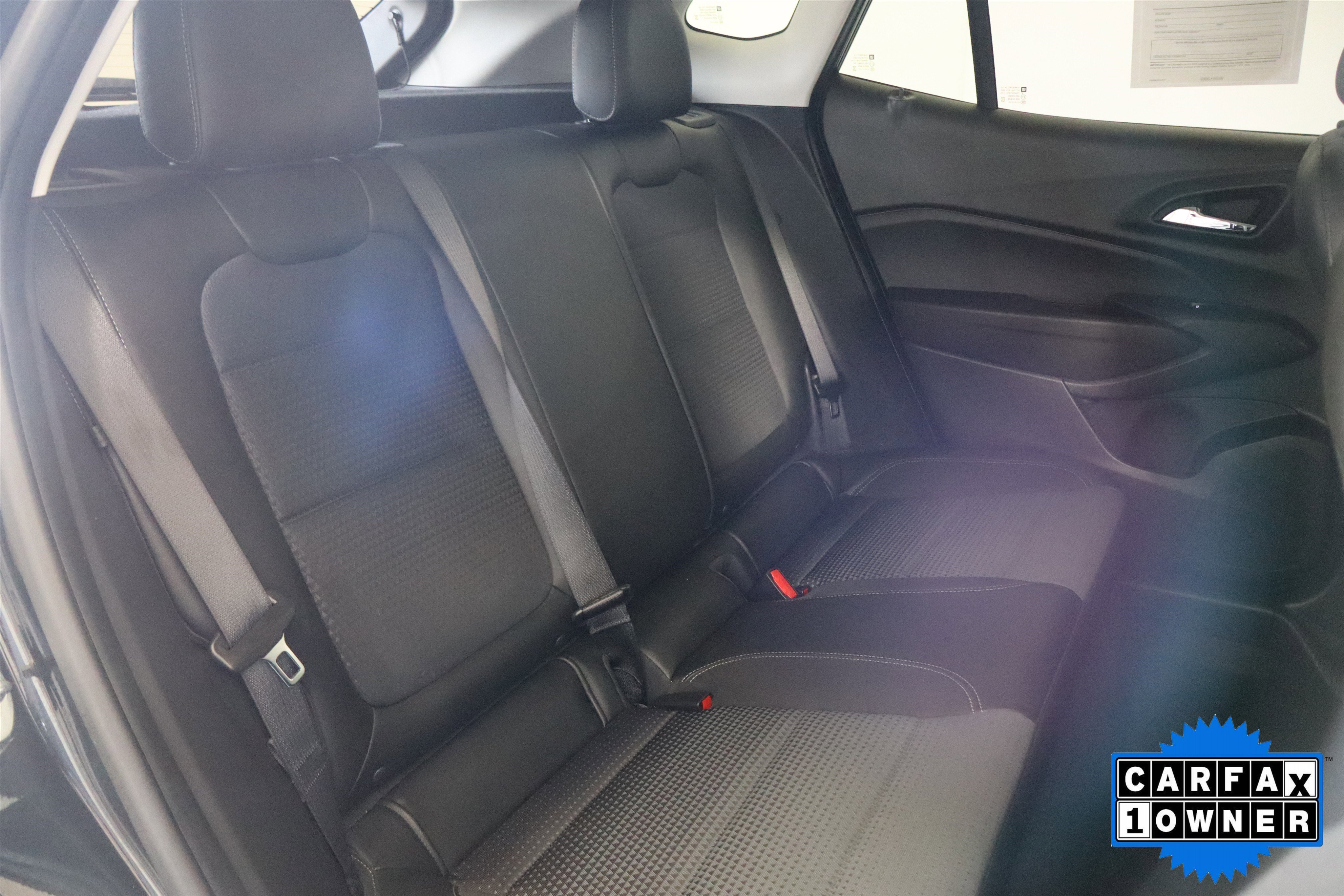 Used 2025 Chevrolet Trax LT image 21