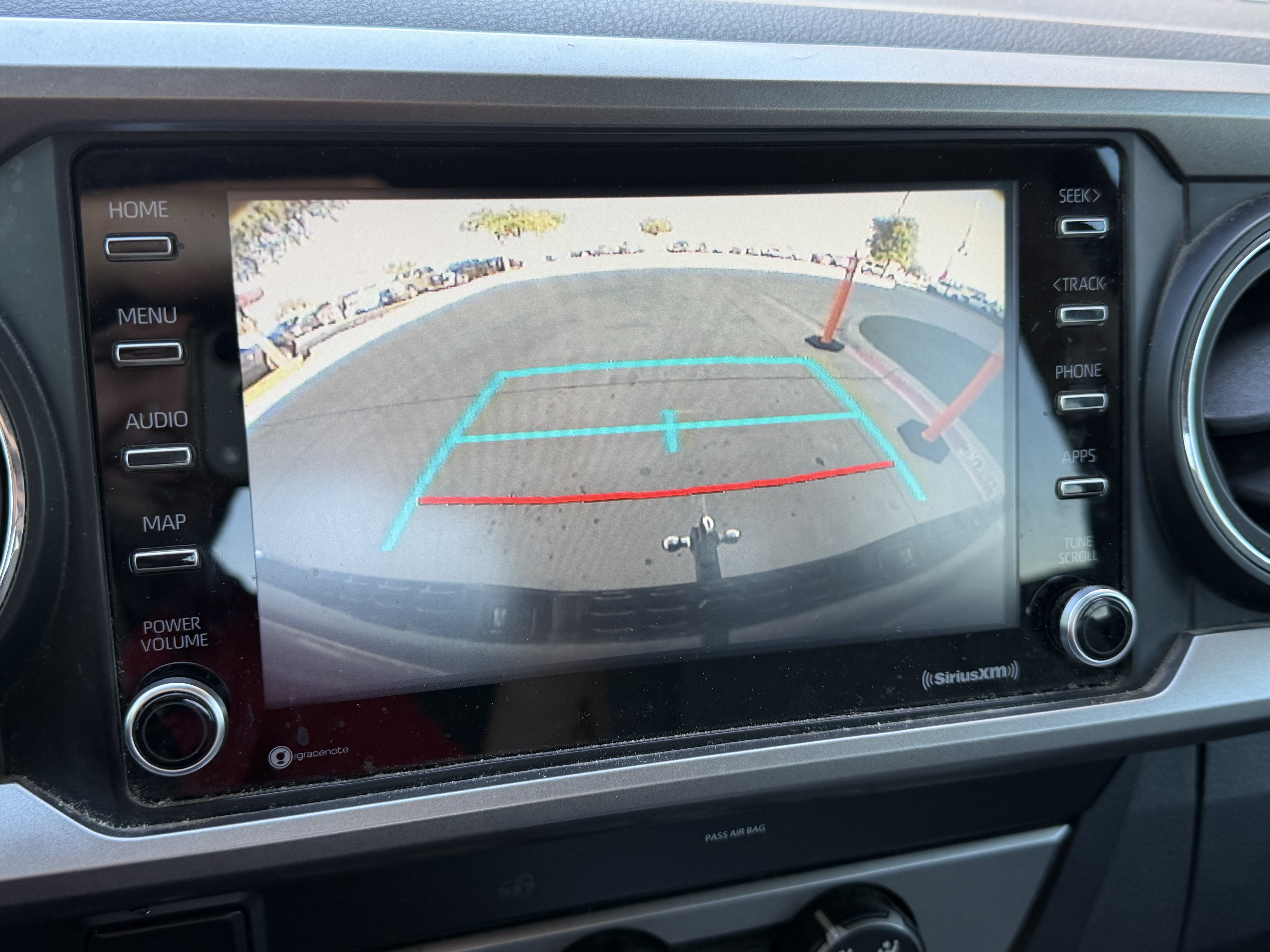Used 2020 Toyota Tacoma SR5 RWD image 12