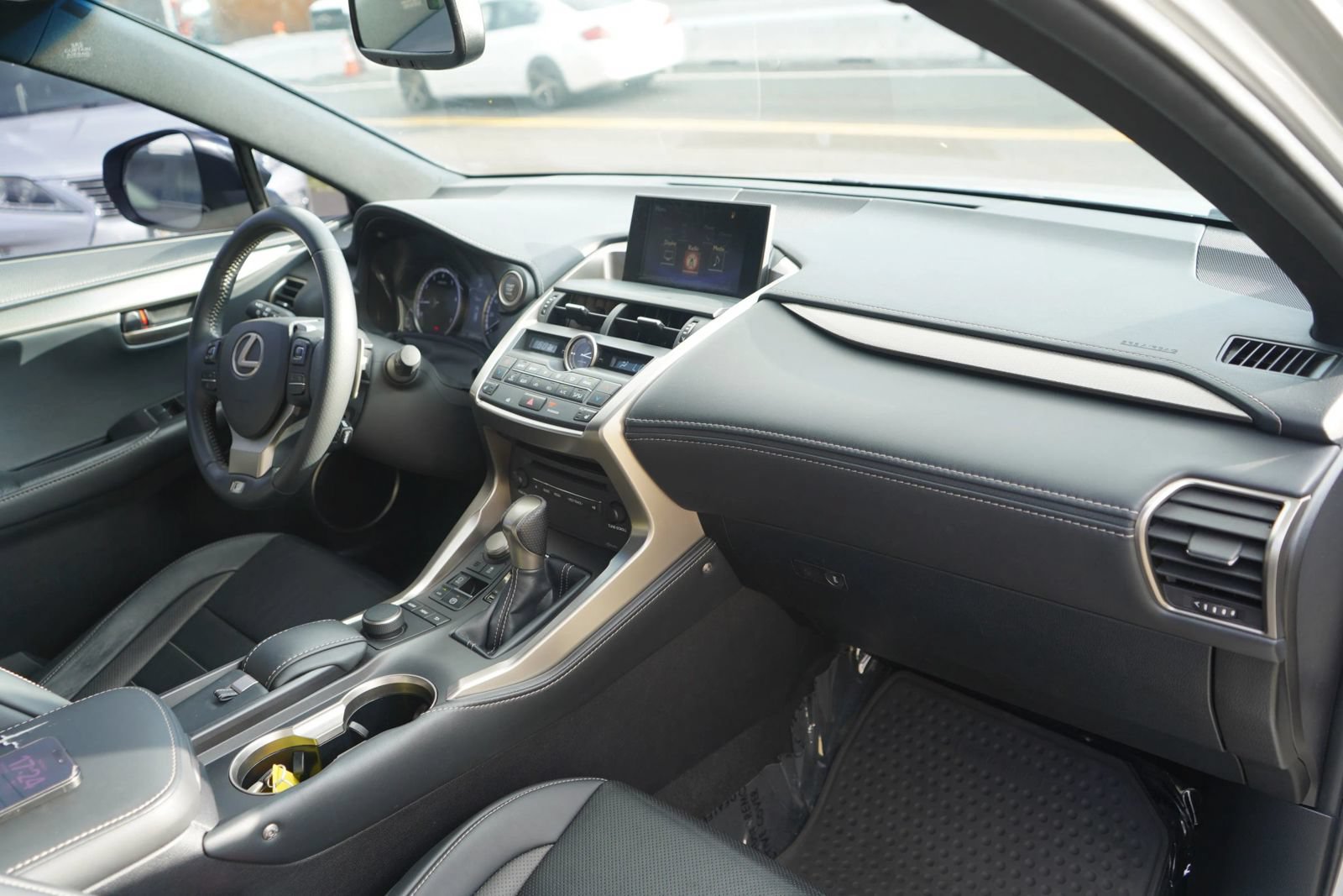 Used 2015 Lexus NX 200t F Sport FWD image 21