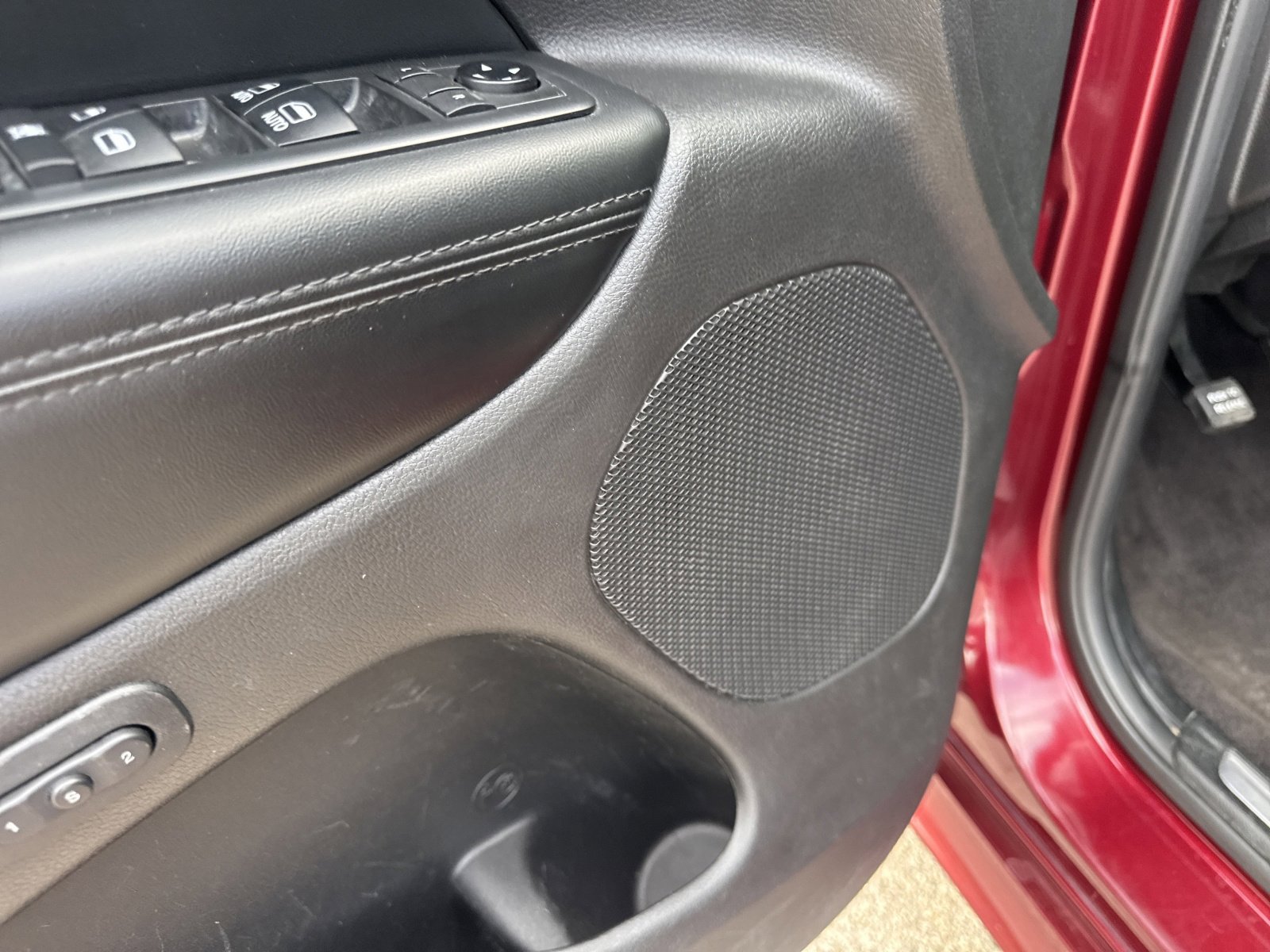 Used 2019 Jeep Grand Cherokee Limited X image 15