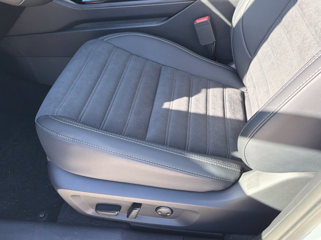 New 2026 Mitsubishi Outlander SE FWD image 24
