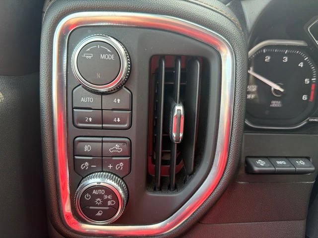 Used 2021 GMC Sierra 1500 AT4 w/ AT4 Value Package AWD/4WD image 32
