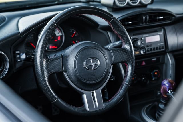 Used 2013 Scion FR-S image 7