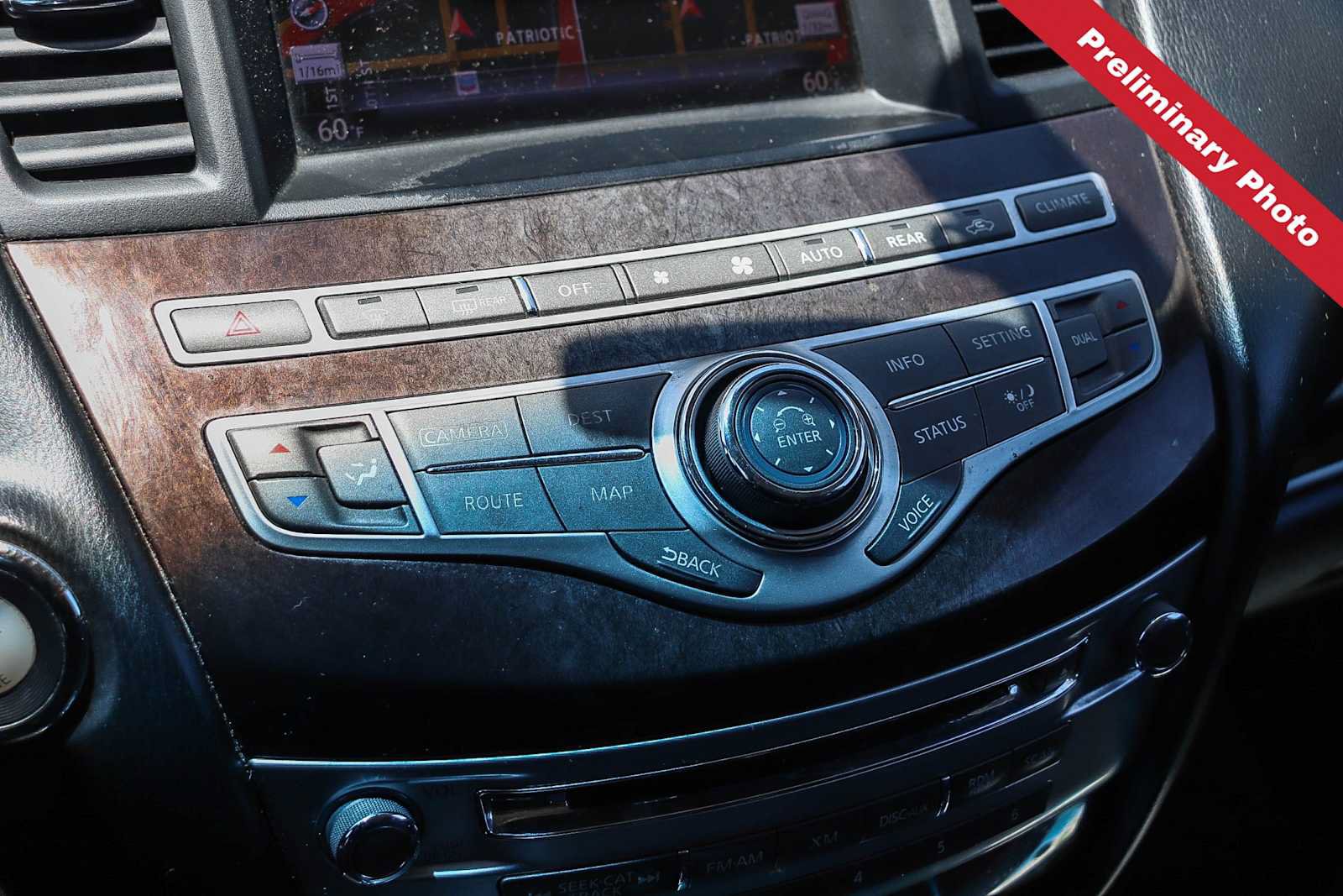 Used 2013 INFINITI JX35 FWD w/ Premium Pkg image 19