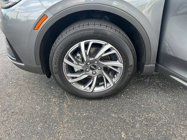 Used 2024 Lincoln Corsair AWD image 30