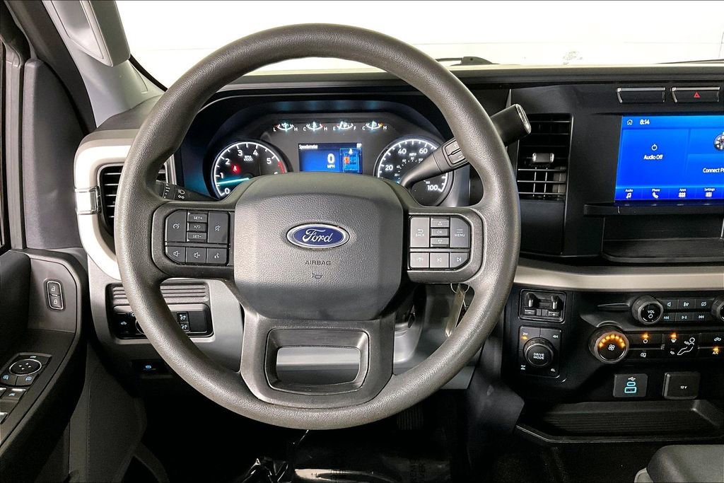 Used 2023 Ford F250 XL w/ FX4 Off-Road Package image 5
