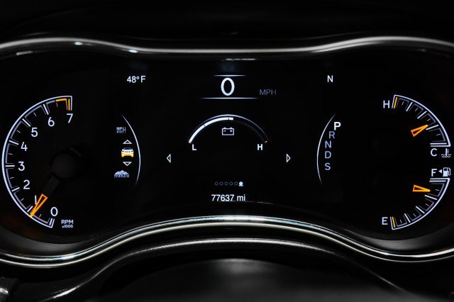 Used 2014 Jeep Grand Cherokee Limited image 17