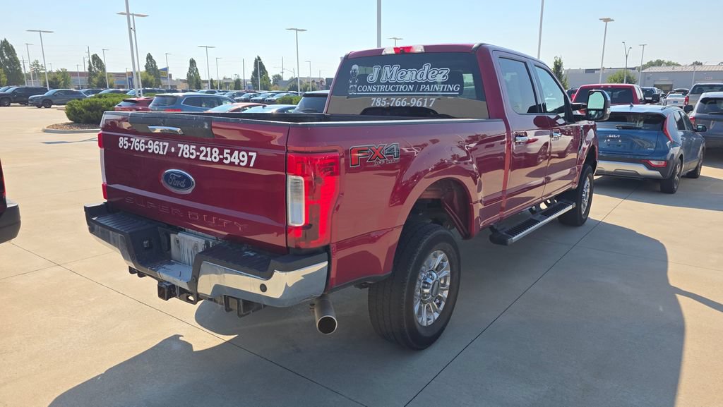Used 2019 Ford F250 XLT w/ XLT Premium Package AWD/4WD image 5