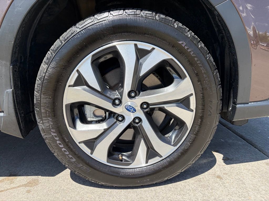 Used 2020 Subaru Outback Touring XT image 10