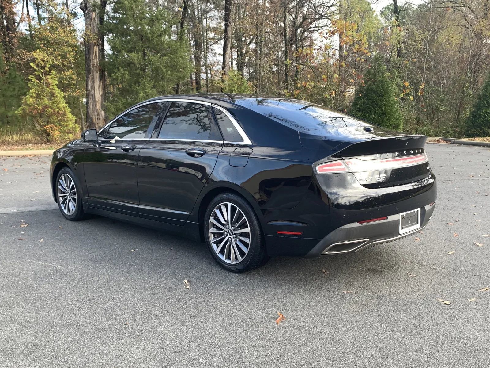 Used 2018 Lincoln MKZ Premiere image 5
