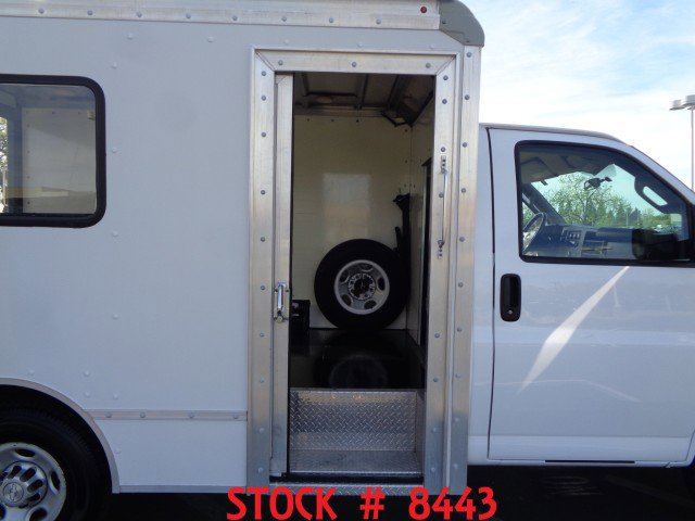 Used 2016 Chevrolet Express 3500 image 6