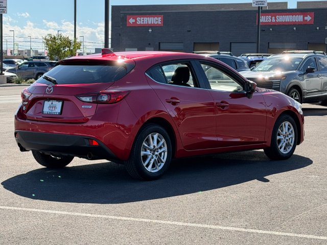 Used 2015 MAZDA MAZDA3 i Touring w/ Technology Package FWD image 7