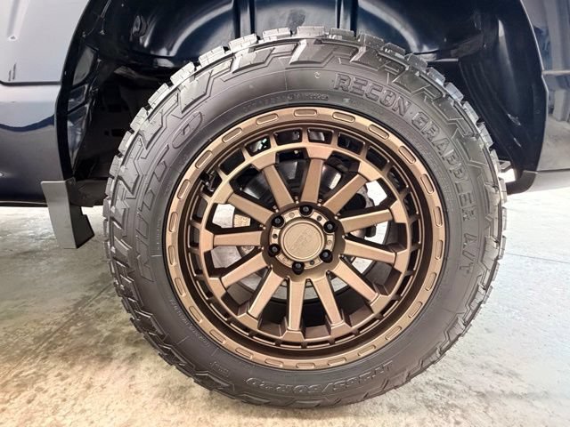 Used 2024 Ford F150 XLT w/ XLT Black Appearance Package AWD/4WD image 10