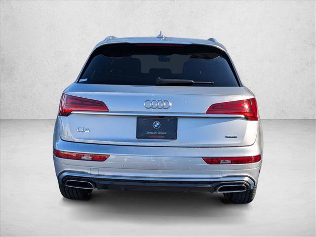 Used 2022 Audi Q5 2.0T Premium w/ Convenience Package AWD/4WD image 7