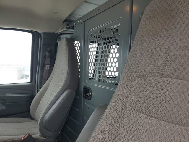Used 2014 GMC Savana 2500 image 9