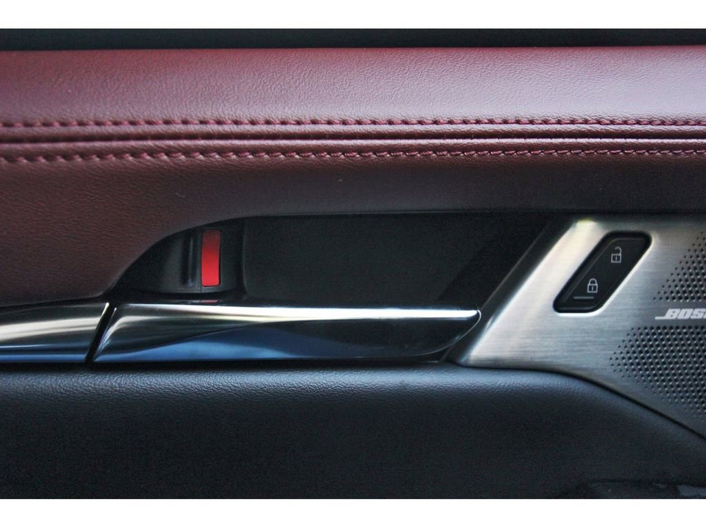 New 2026 MAZDA MAZDA3 2.5 S Hatchback w/ Premium Pkg image 18