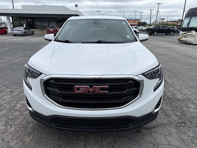 Used 2020 GMC Terrain SLE FWD image 2