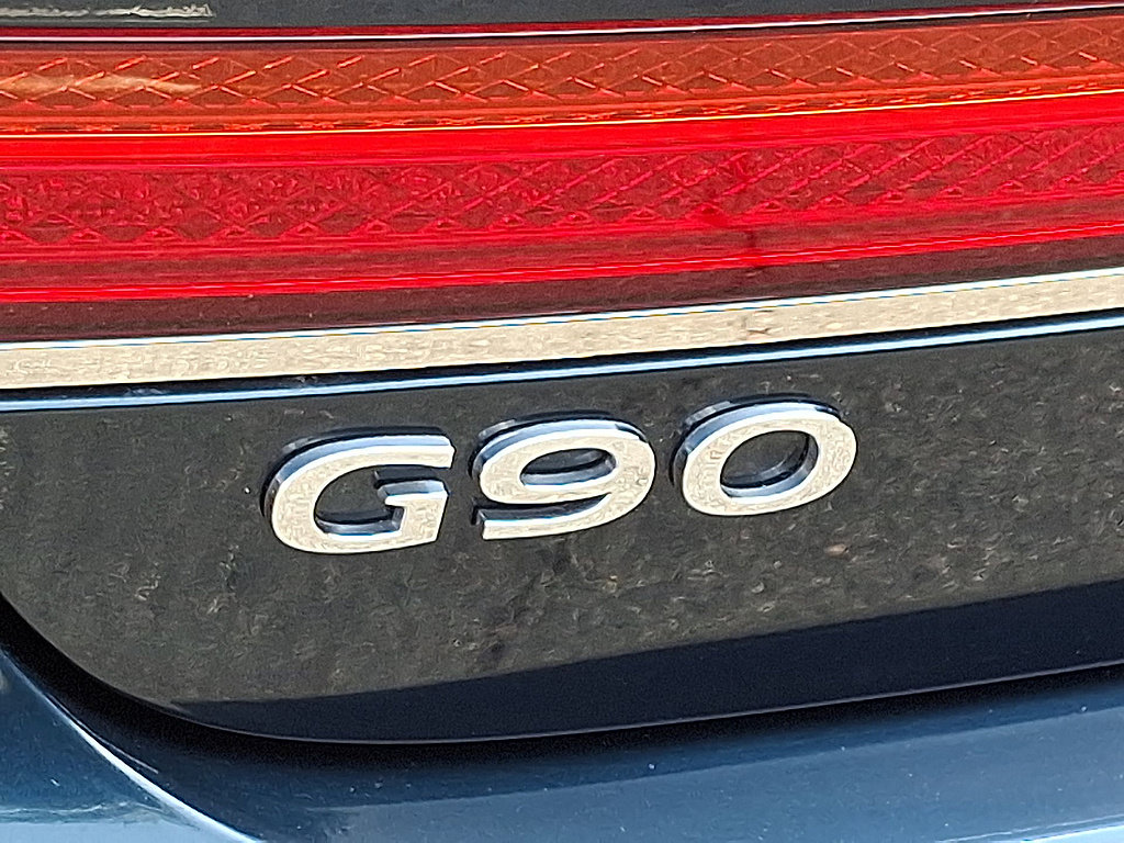 Used 2022 Genesis G90 5.0 Ultimate AWD/4WD image 19