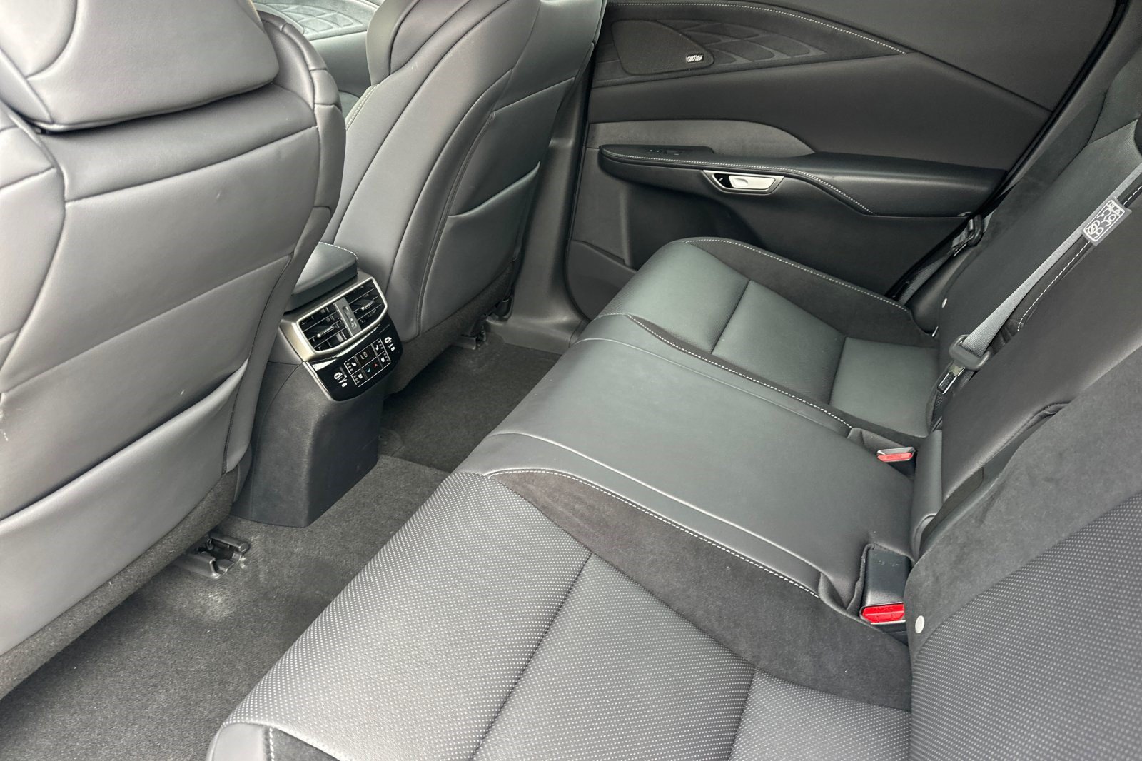 Certified 2024 Lexus RX 500h F Sport w/ Convenience Package AWD/4WD image 34