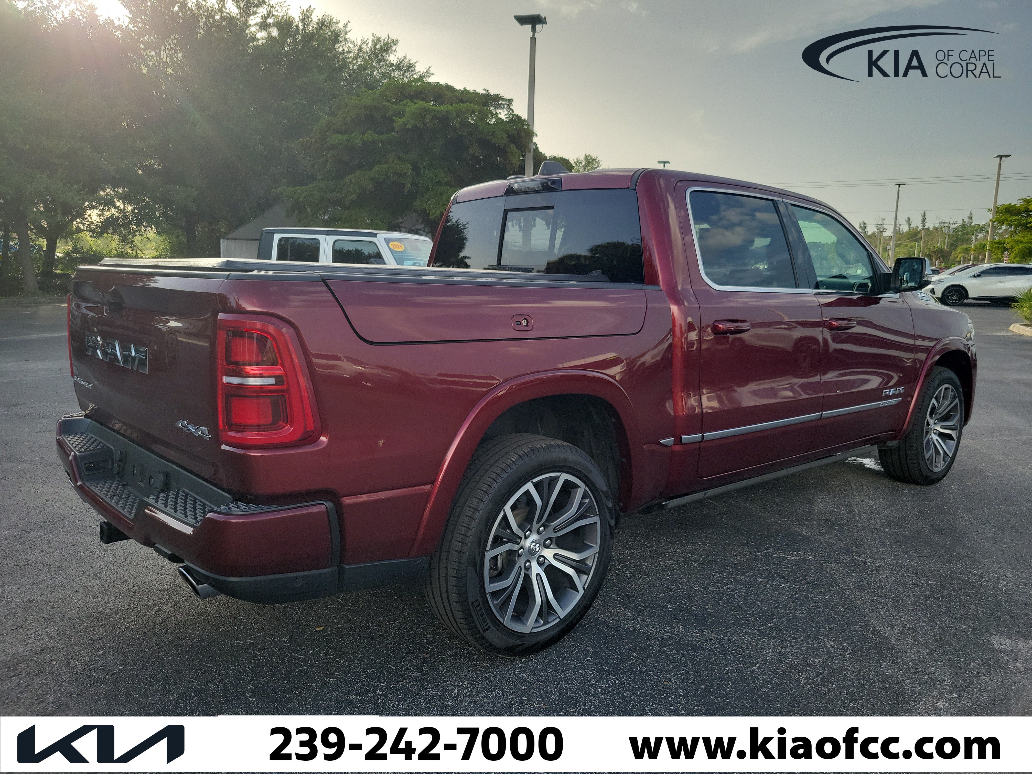 Used 2025 RAM 1500 Tungsten AWD/4WD image 8