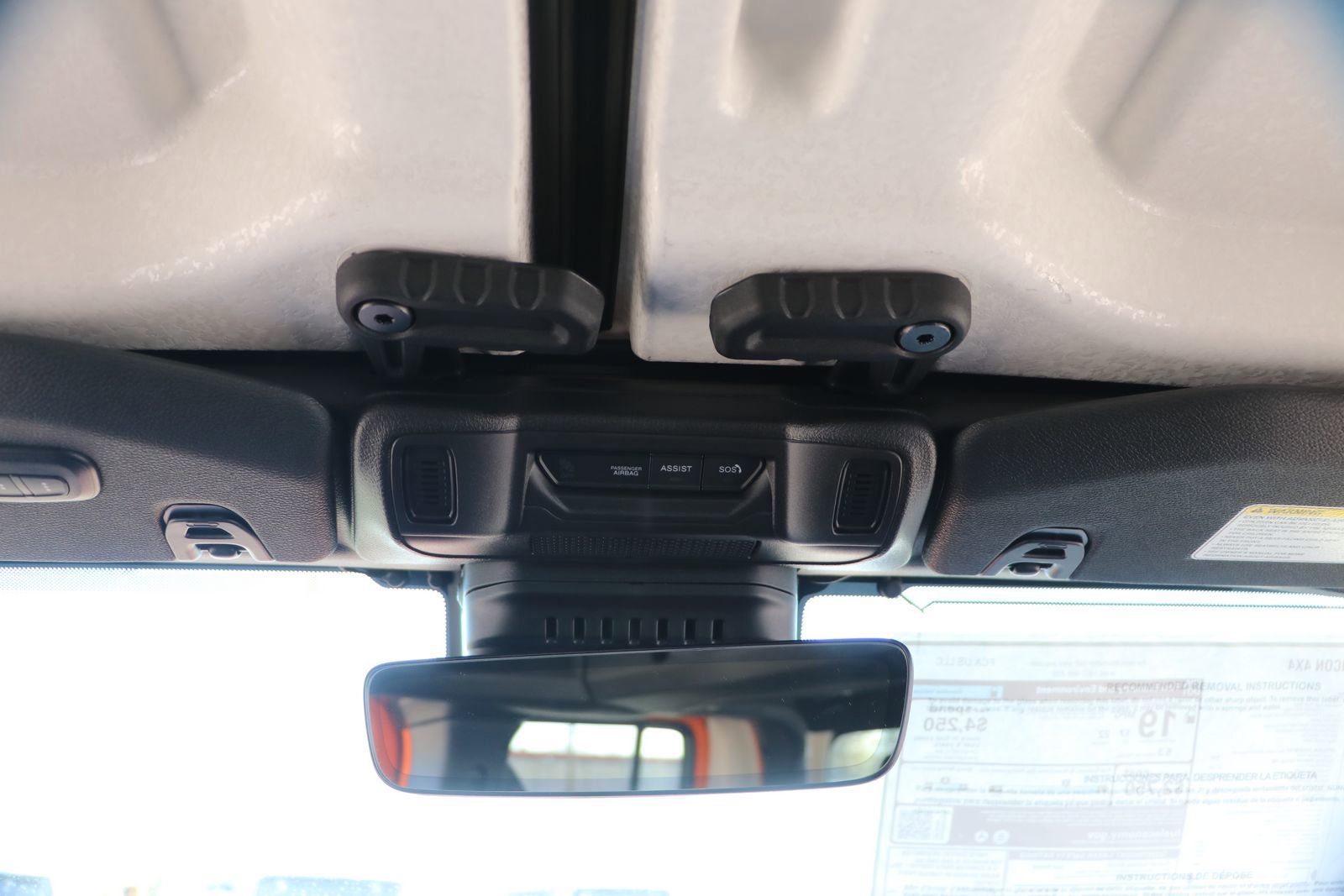 New 2025 Jeep Gladiator Rubicon w/ Convenience Group image 26