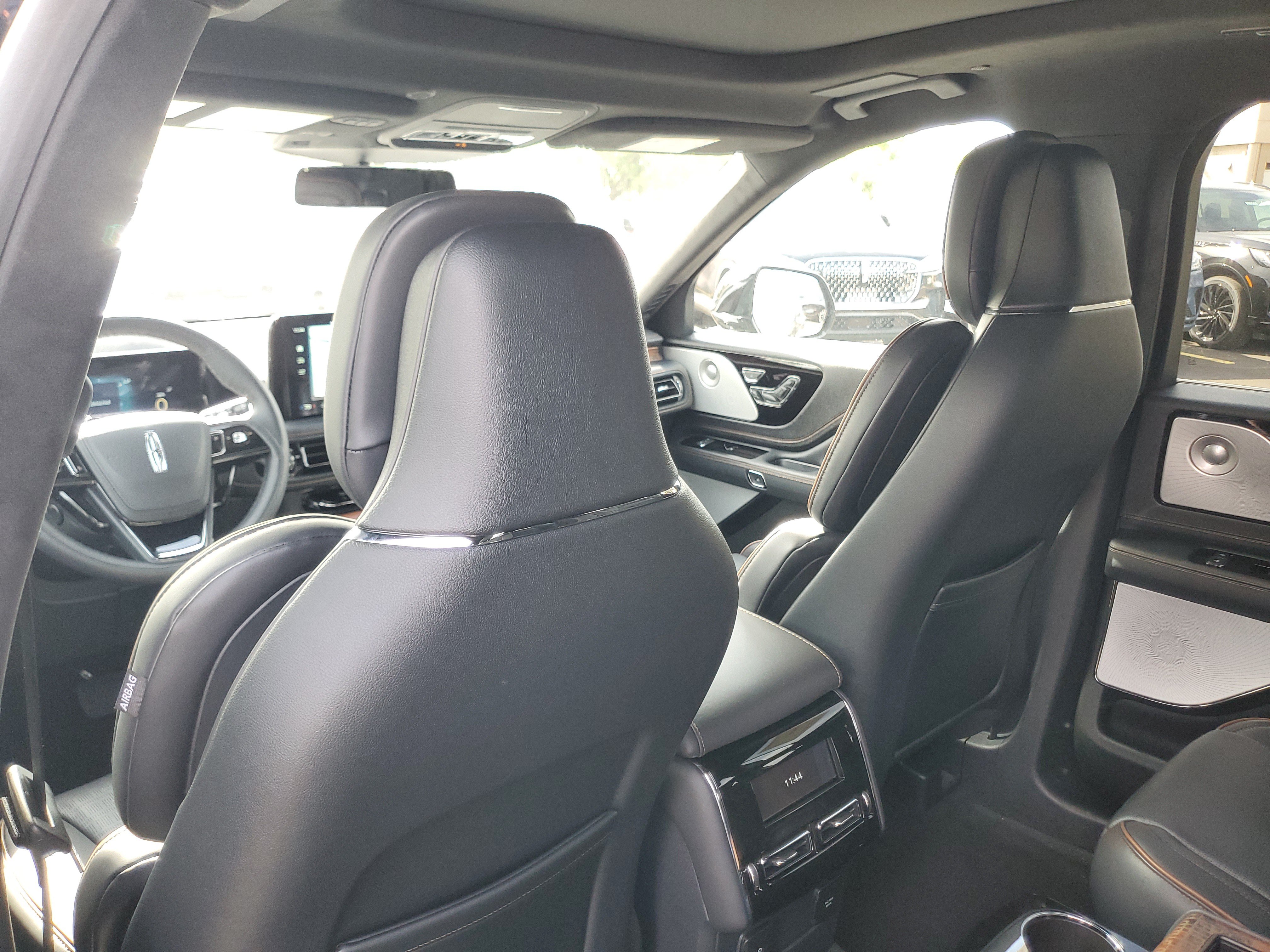 New 2027 Lincoln Aviator Black Label w/ Dynamic Handling Package AWD/4WD image 24