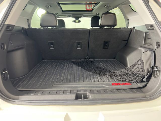 Used 2021 GMC Terrain SLT w/ Elevation Edition image 22