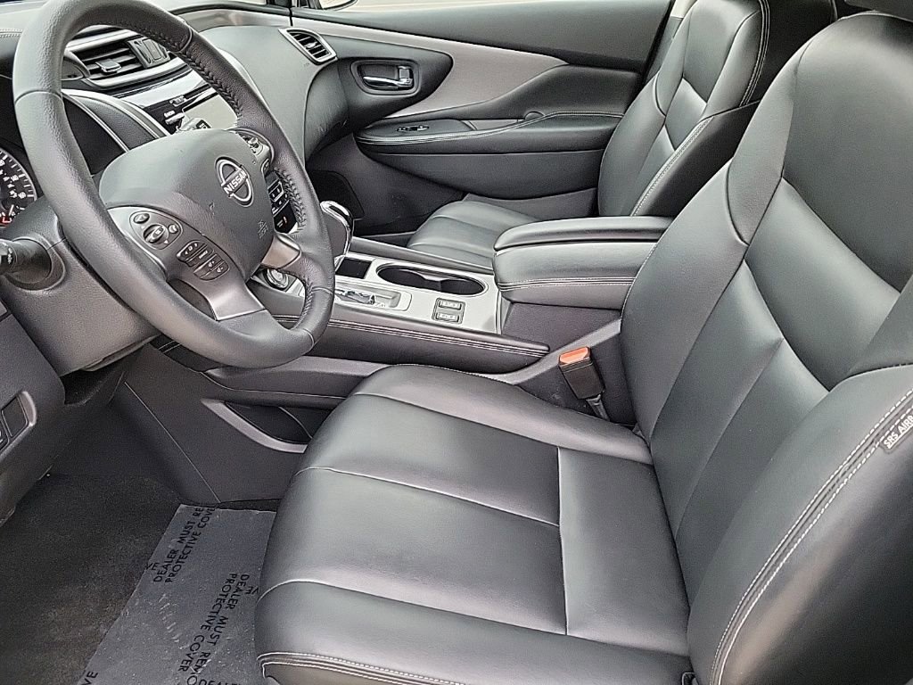 Used 2024 Nissan Murano SV w/ SV Midnight Edition Package image 11