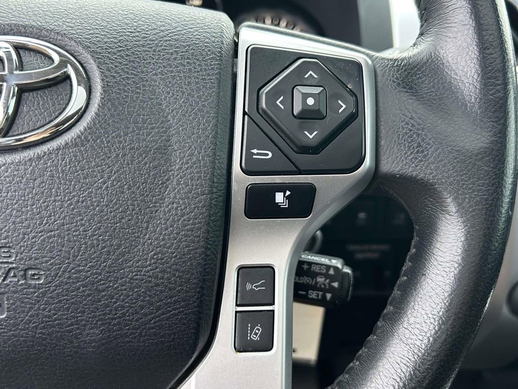 Used 2018 Toyota Tundra Platinum AWD/4WD image 21