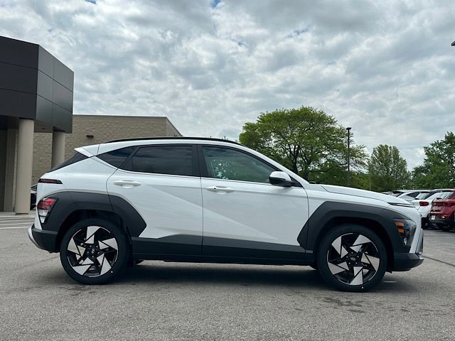 New 2026 Hyundai Kona Limited FWD image 8