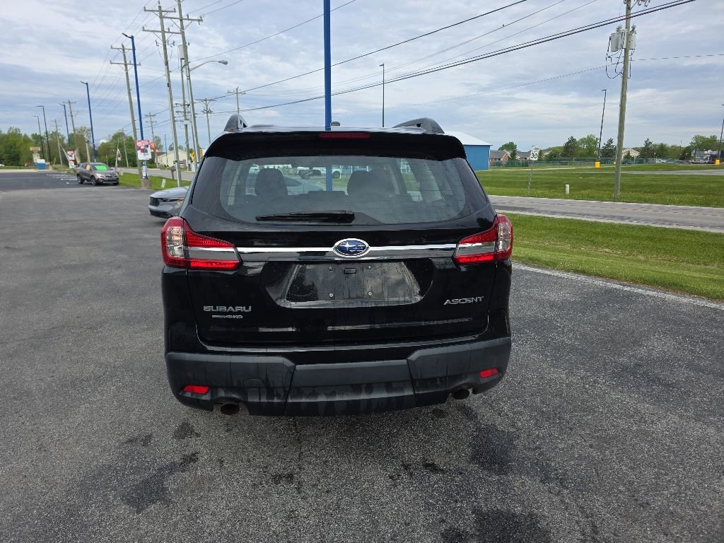 Used 2021 Subaru Ascent 8-Passenger AWD/4WD image 4