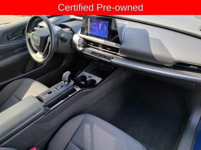 Certified 2025 Toyota Prius LE FWD image 26