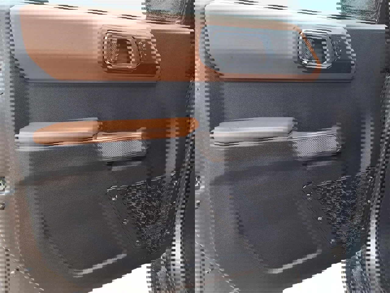 Used 2023 Ford Bronco Outer Banks image 13