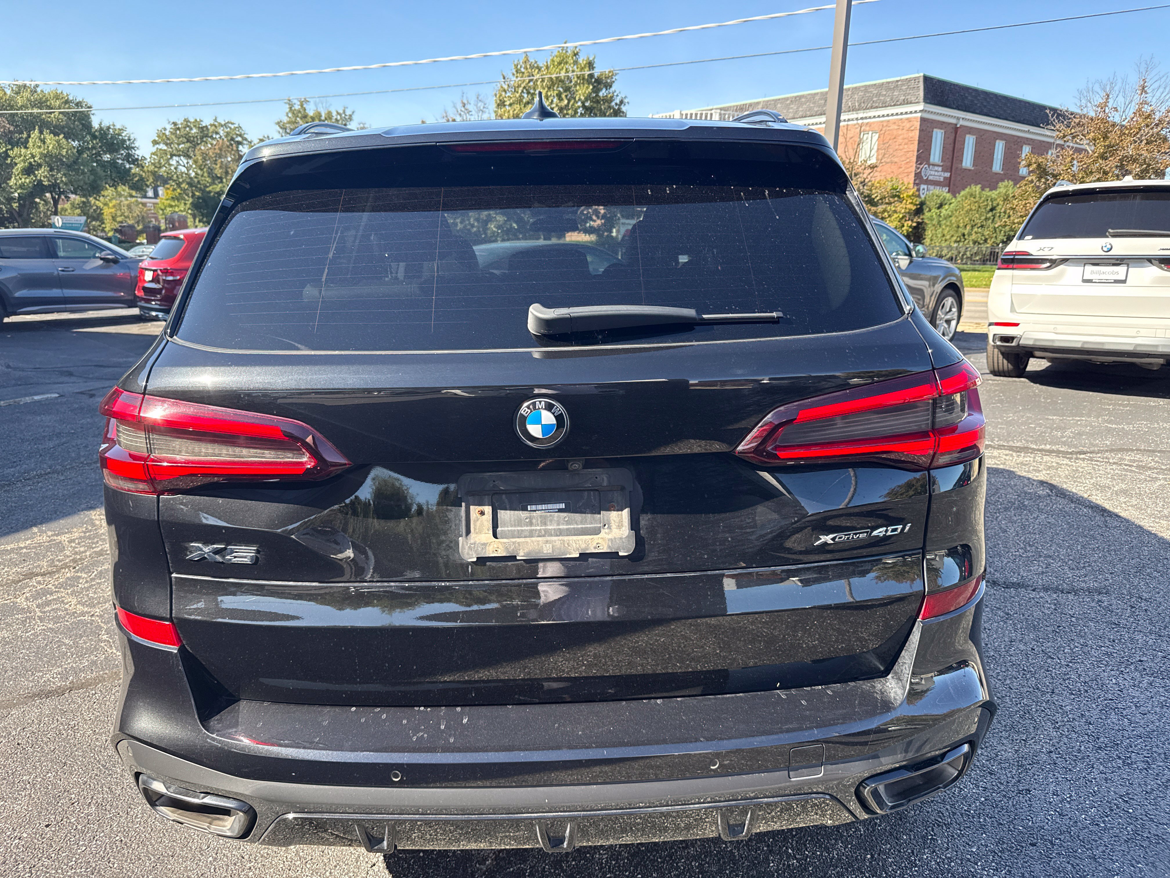 Used 2023 BMW X5 xDrive40i w/ Executive Package AWD/4WD image 4