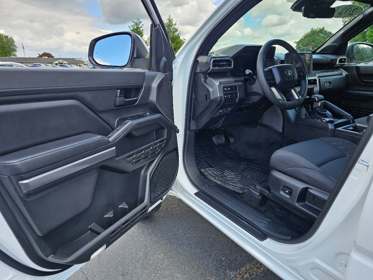 Used 2024 Toyota Tacoma SR5 image 20