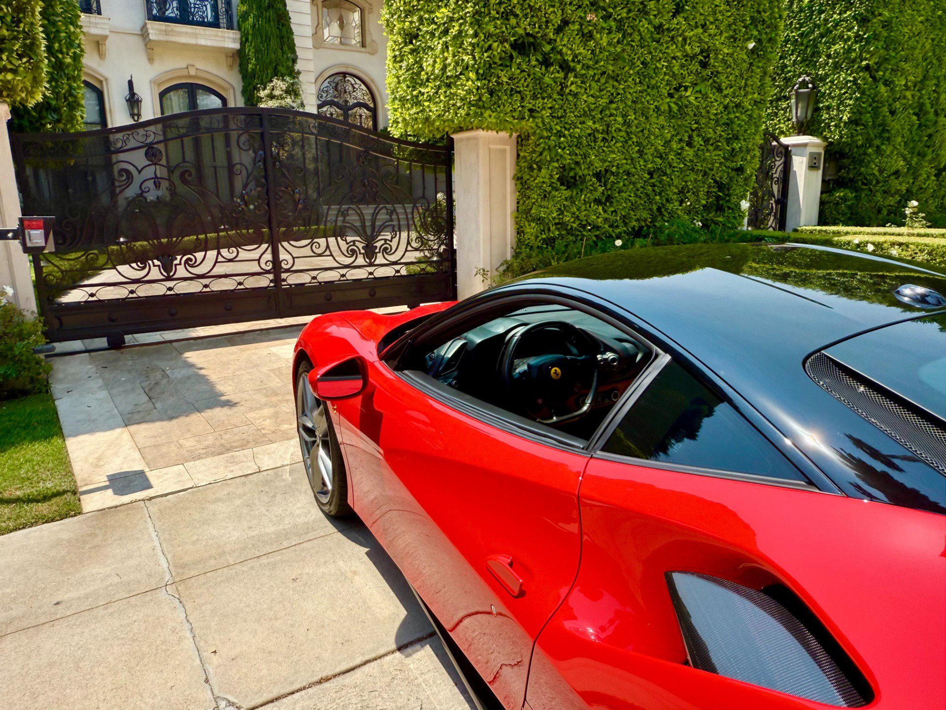 Used 2016 Ferrari 488 GTB image 27