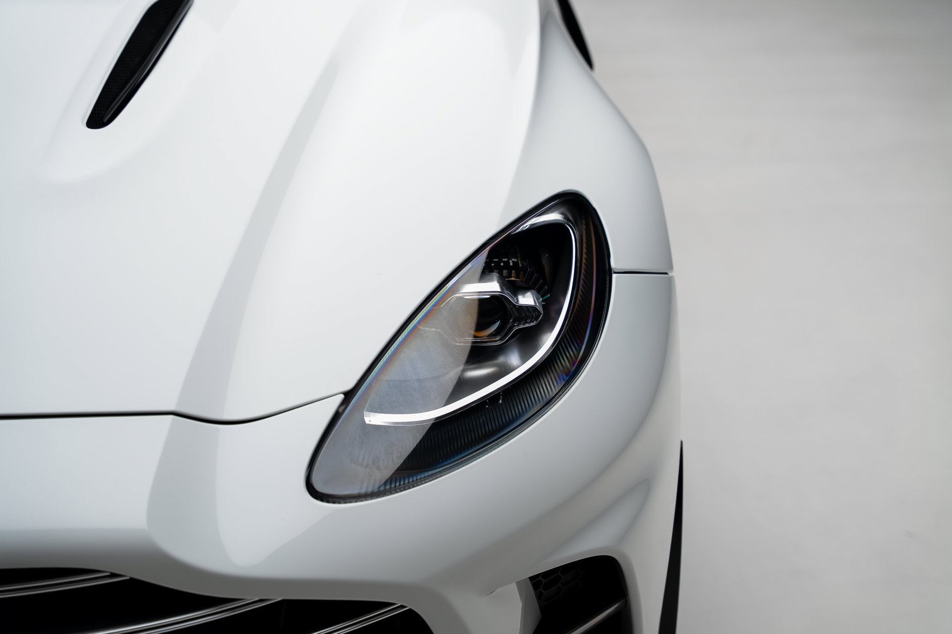 Used 2023 Aston Martin DBX 707 AWD/4WD image 11